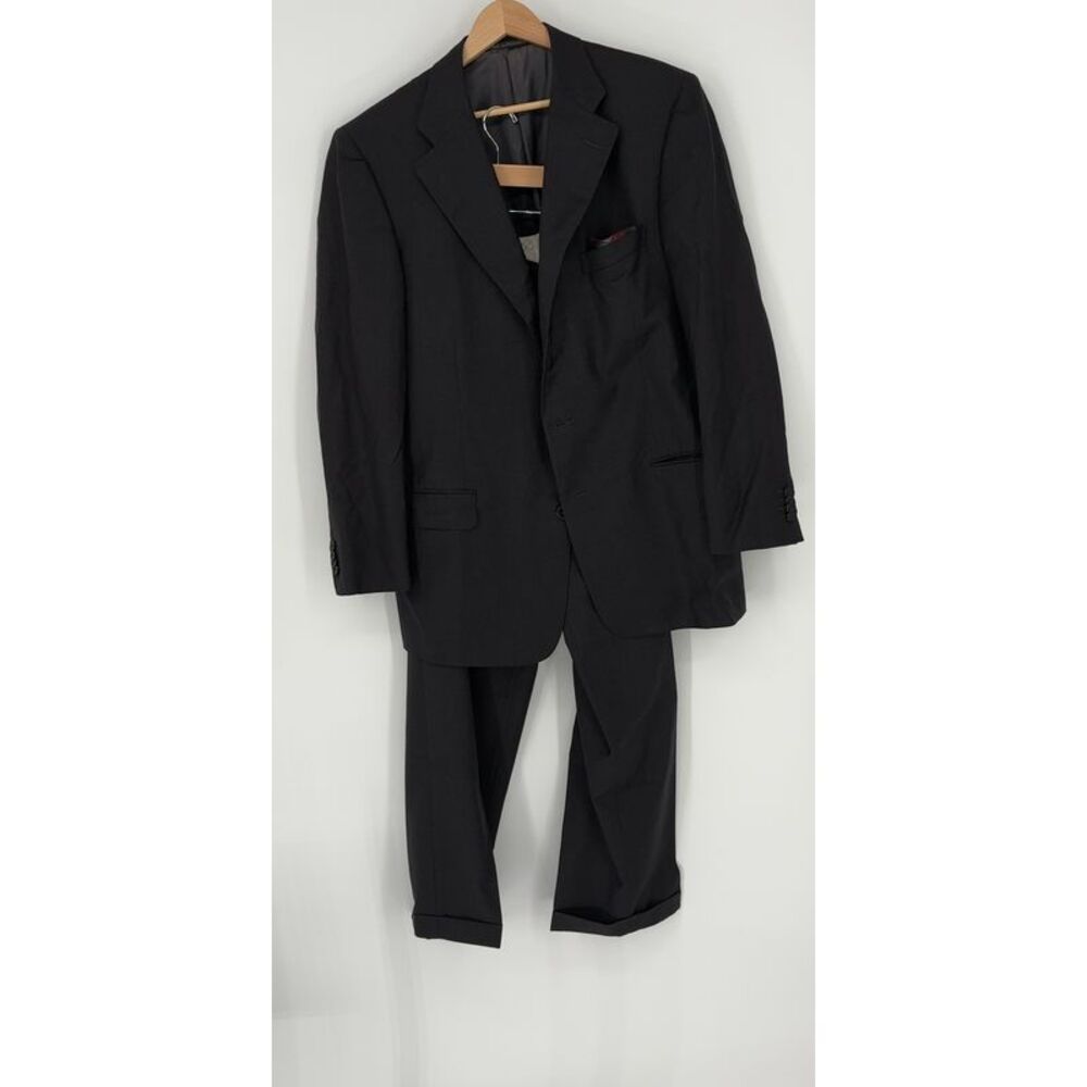 Ermenegildo Zegna Elegant Charcoal Designer Suit